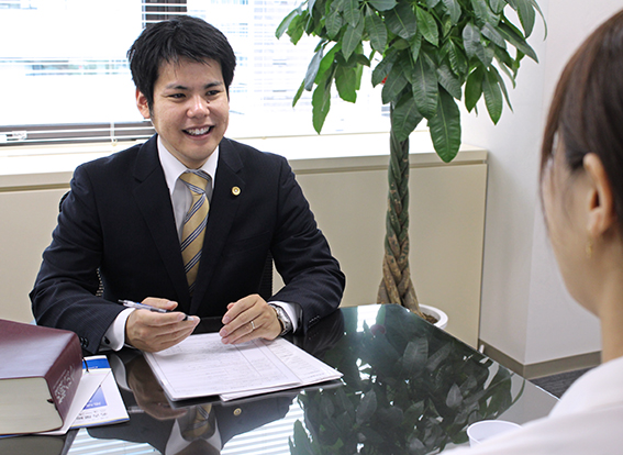 小原弁護士